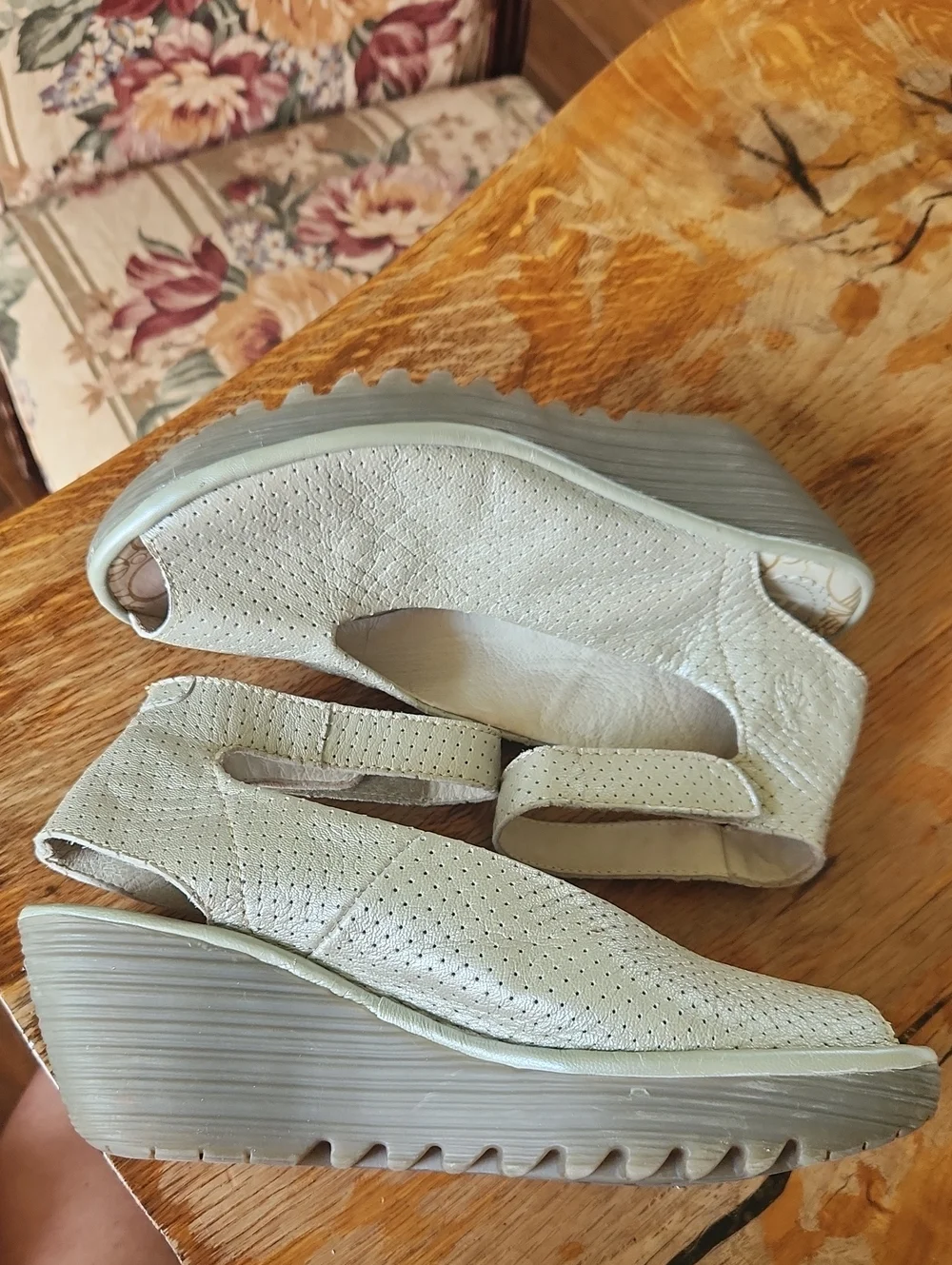 Fly London sz 38  Metallic silver shoe wedge style us 7.5-8